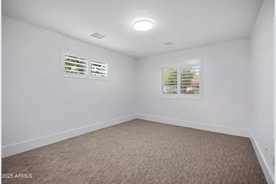 4716 N 34th Place, Phoenix, AZ 85018 - Photo 29