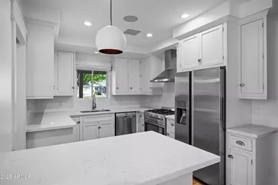 4716 N 34th Place, Phoenix, AZ 85018 - Photo 21