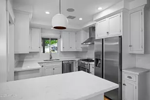 4716 N 34th Pl, Phoenix, AZ 85018 - Photo 21