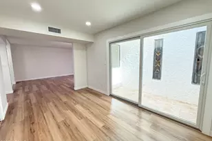 6533 N Maryland Cir, Phoenix, AZ 85013 - Photo 15