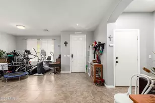 5460 S Scott Pl, Chandler, AZ 85249 - Photo 9