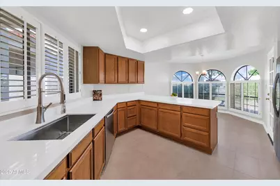 4009 E Round Hill Drive, Phoenix, AZ 85028 - Photo 3