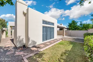 4009 E Round Hill Dr, Phoenix, AZ 85028 - Photo 21