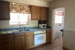 705 W 2nd Pl, Mesa, AZ 85201 - Photo 11