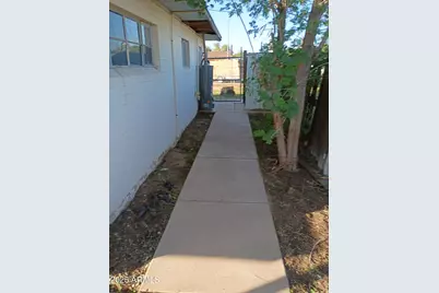 705 W 2nd Place, Mesa, AZ 85201 - Photo 3
