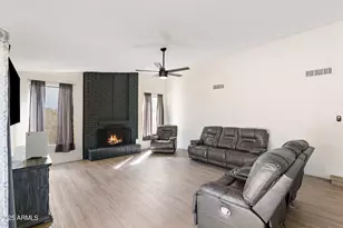 10320 W Hazelwood Ave, Phoenix, AZ 85037 - Photo 11