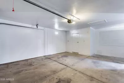 319 W Kristal Way, Phoenix, AZ 85027 - Photo 41