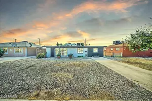 2731 W Meadowbrook Ave, Phoenix, AZ 85017 - Photo 1