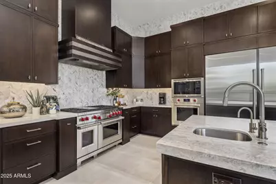 10284 E Running Deer Trail, Scottsdale, AZ 85262 - Photo 17