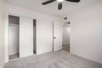 3939 W Harmont Drive, Phoenix, AZ 85051 - Photo 17
