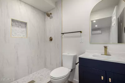 3939 W Harmont Drive, Phoenix, AZ 85051 - Photo 29