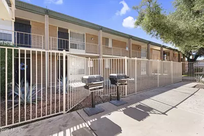 3737 E Turney Avenue #120, Phoenix, AZ 85018 - Photo 29