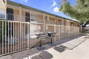 3737 E Turney Ave, Phoenix, AZ 85018 - Photo 29