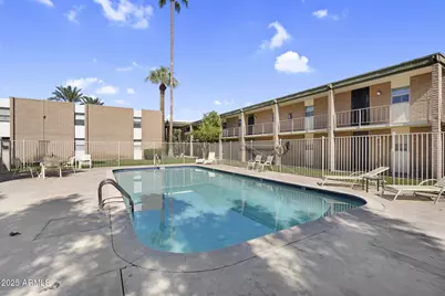 3737 E Turney Avenue #120, Phoenix, AZ 85018 - Photo 21