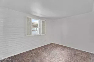 3737 E Turney Ave, Phoenix, AZ 85018 - Photo 13