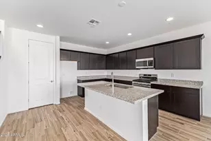 46820 W Crescent Moon Dr, Maricopa, AZ 85139 - Photo 11