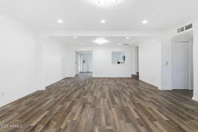 1929 E Union Hills Drive, Phoenix, AZ 85024 - Photo 7