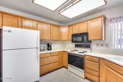 19539 N 141st Avenue, Sun City West, AZ 85375 - Photo 15