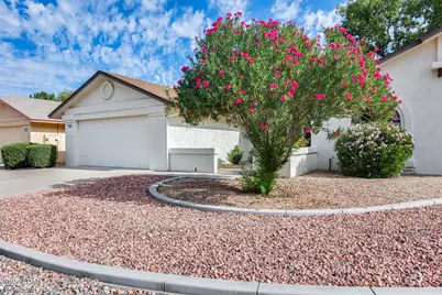 19539 N 141st Avenue, Sun City West, AZ 85375 - Photo 7