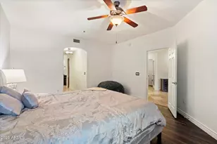 5350 E Deer Valley Dr, Phoenix, AZ 85054 - Photo 17