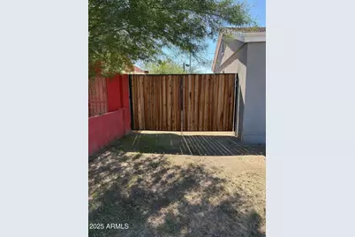 3319 W Edgemont Avenue, Phoenix, AZ 85009 - Photo 17