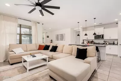 8827 S 67th Drive, Laveen, AZ 85339 - Photo 7