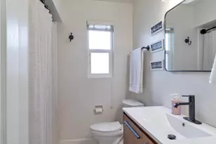 1903 E Palo Verde Dr, Phoenix, AZ 85016 - Photo 11