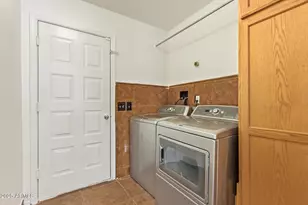 13067 S Del Rio Rd, Arizona City, AZ 85123 - Photo 17