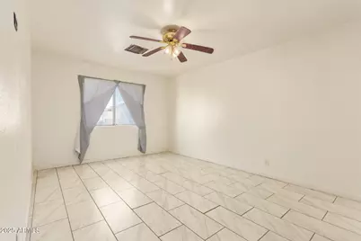 13067 S Del Rio Road, Arizona City, AZ 85123 - Photo 11