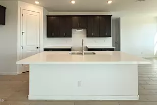 4709 S 95th Dr, Tolleson, AZ 85353 - Photo 5