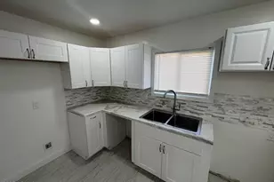 3435 W Holly St, Phoenix, AZ 85009 - Photo 7