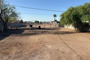 3435 W Holly St, Phoenix, AZ 85009 - Photo 9