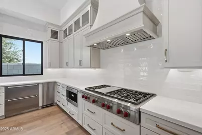 3326 S Stuart Court, Gilbert, AZ 85297 - Photo 9