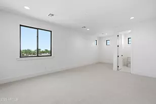 3326 S Stuart Ct, Gilbert, AZ 85297 - Photo 41