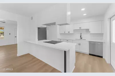 3645 W Cavalier Drive, Phoenix, AZ 85019 - Photo 11