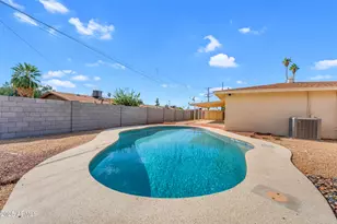 3645 W Cavalier Dr, Phoenix, AZ 85019 - Photo 33