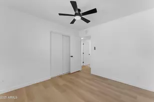 3645 W Cavalier Dr, Phoenix, AZ 85019 - Photo 19