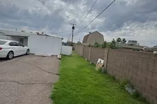 2338 N 52nd St, Phoenix, AZ 85008 - Photo 9