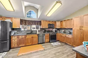 15325 S Cordes Lakes Dr, Mayer, AZ 86333 - Photo 9