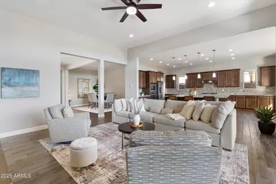 9275 W Plum Road, Peoria, AZ 85383 - Photo 3