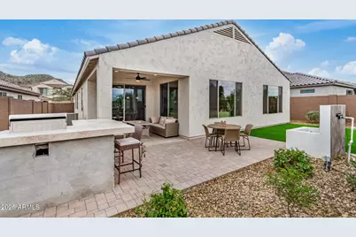 1894 W Summer Lane, San Tan Valley, AZ 85144 - Photo 35