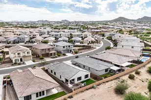 1894 W Summer Ln, San Tan Valley, AZ 85144 - Photo 45