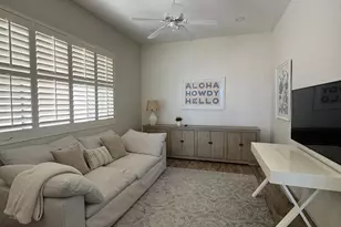8270 N Hayden Rd, Scottsdale, AZ 85258 - Photo 17