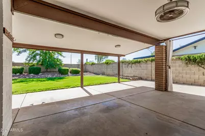 1119 E Renee Drive E, Phoenix, AZ 85024 - Photo 29
