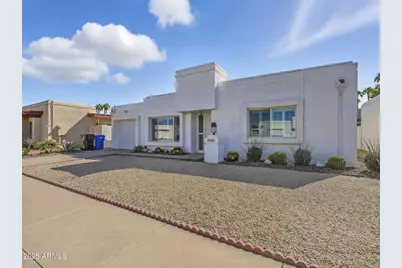 807 E Michelle Drive, Phoenix, AZ 85022 - Photo 7