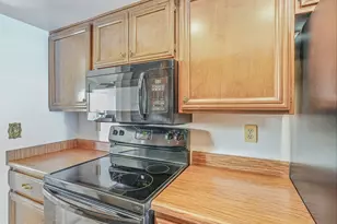 807 E Michelle Dr, Phoenix, AZ 85022 - Photo 21