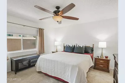 807 E Michelle Drive, Phoenix, AZ 85022 - Photo 23