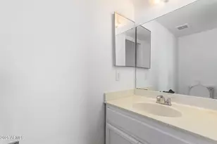 12207 N 21st Ave, Phoenix, AZ 85029 - Photo 19