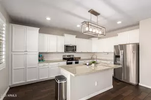 22653 N 122nd Ln, Sun City, AZ 85373 - Photo 9