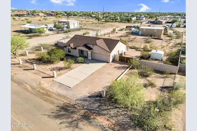 1431 W Greasewood Street, Apache Junction, AZ 85120 - Photo 1